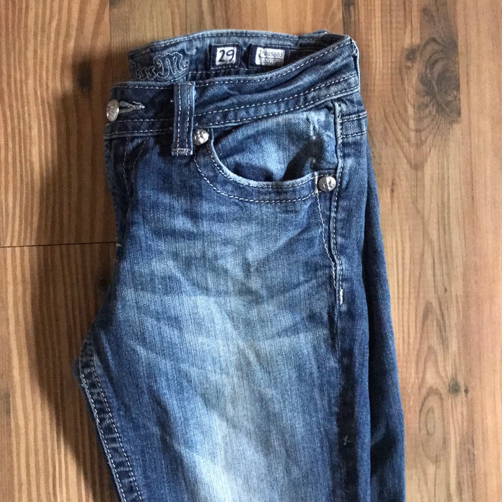 Size 29 Miss Me Jeans - Picture 4 of 5